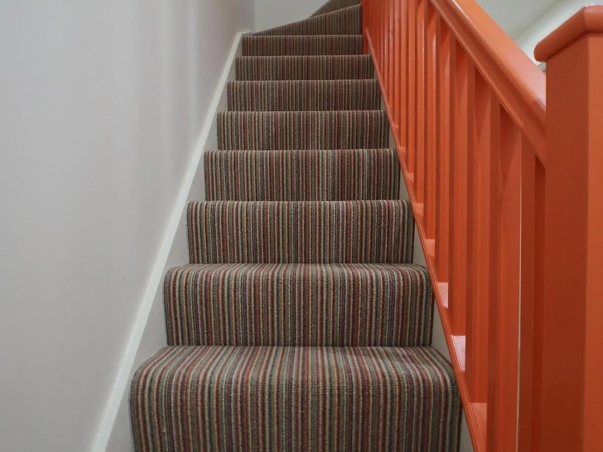 Stylish Mezzanine Loft In Central Edinburgh - Flat 5, Elgin House Apartments Großbritannien