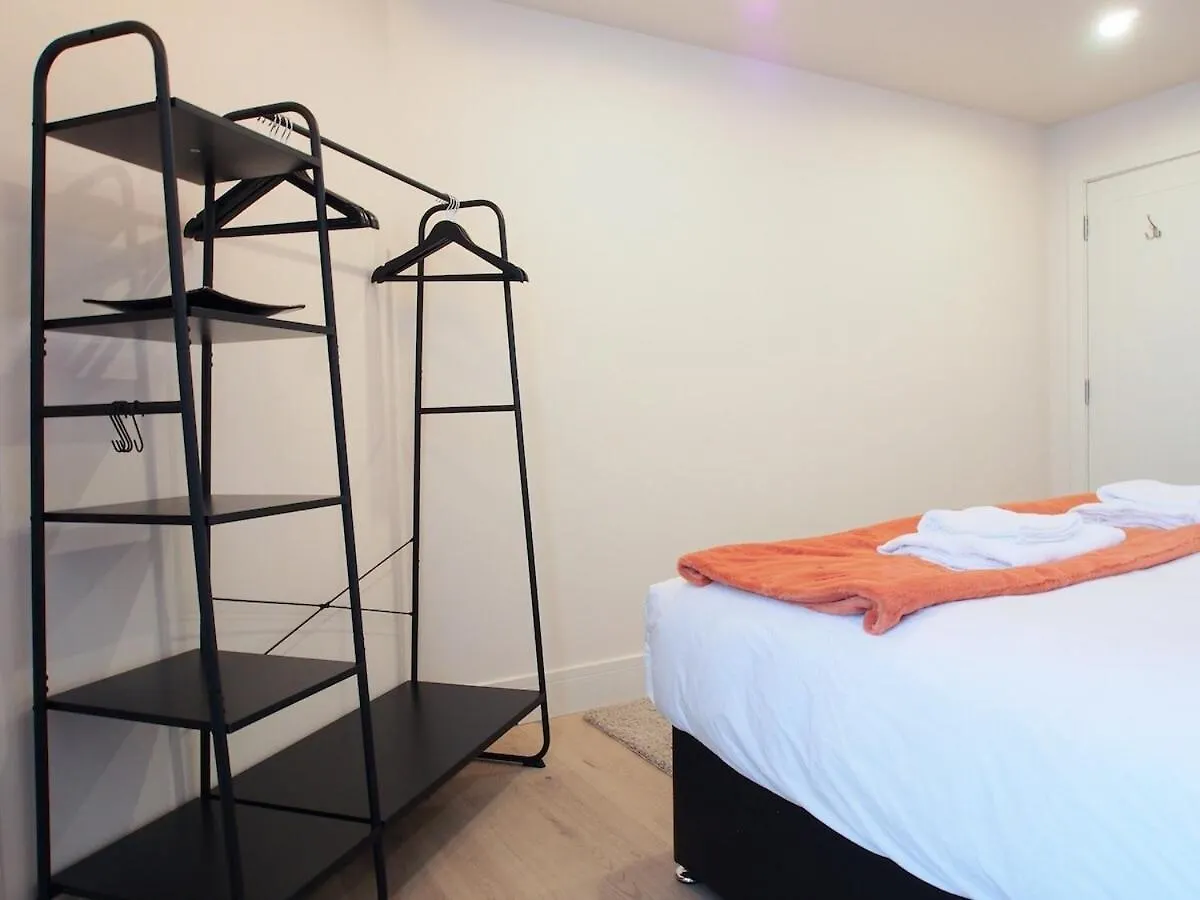 Stylish Mezzanine Loft In Central Edinburgh - Flat 5, Elgin House Apartments